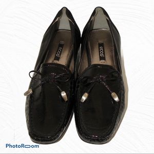 Ecco Black Shiny Loafer EU 37 US 6/6.5